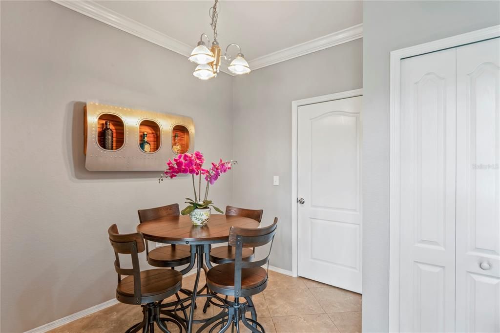 For Sale: $456,000 (2 beds, 2 baths, 1650 Square Feet)