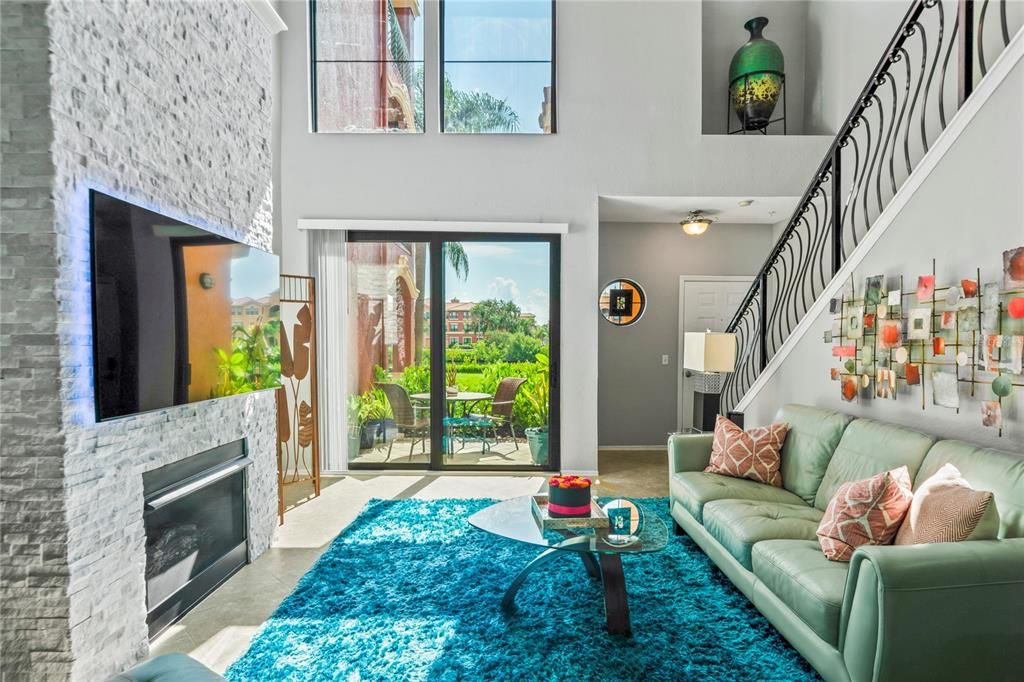 For Sale: $456,000 (2 beds, 2 baths, 1650 Square Feet)