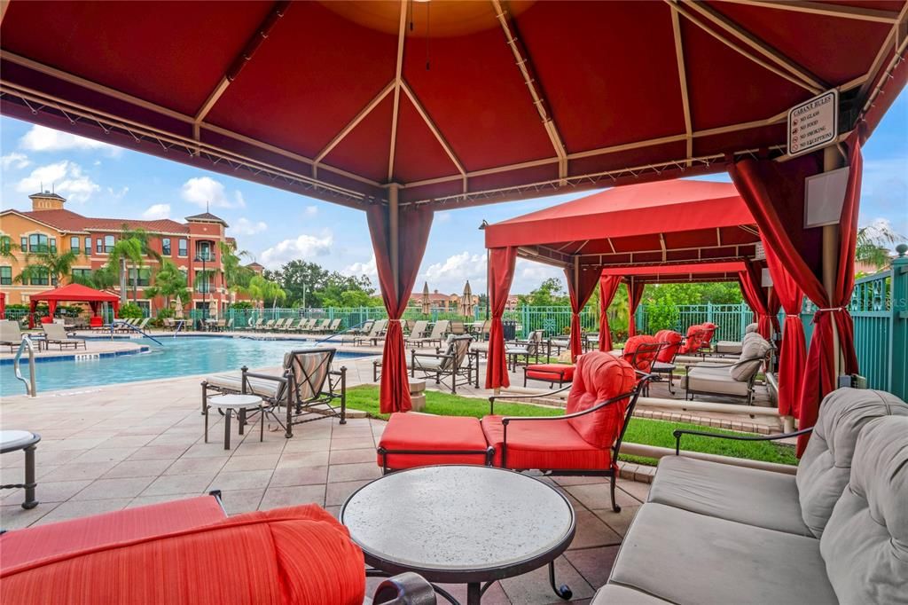 For Sale: $456,000 (2 beds, 2 baths, 1650 Square Feet)