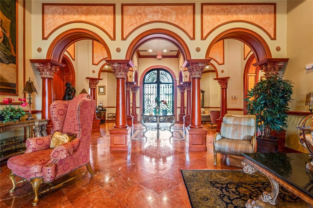 For Sale: $456,000 (2 beds, 2 baths, 1650 Square Feet)