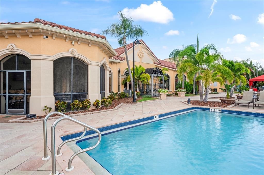 For Sale: $456,000 (2 beds, 2 baths, 1650 Square Feet)