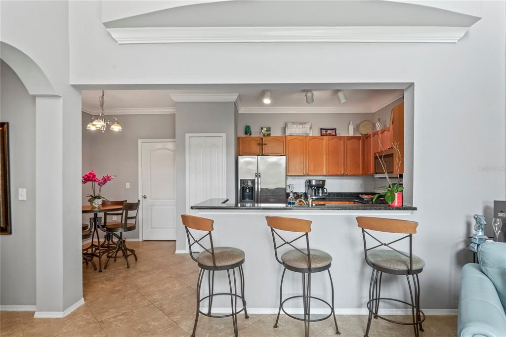 For Sale: $456,000 (2 beds, 2 baths, 1650 Square Feet)