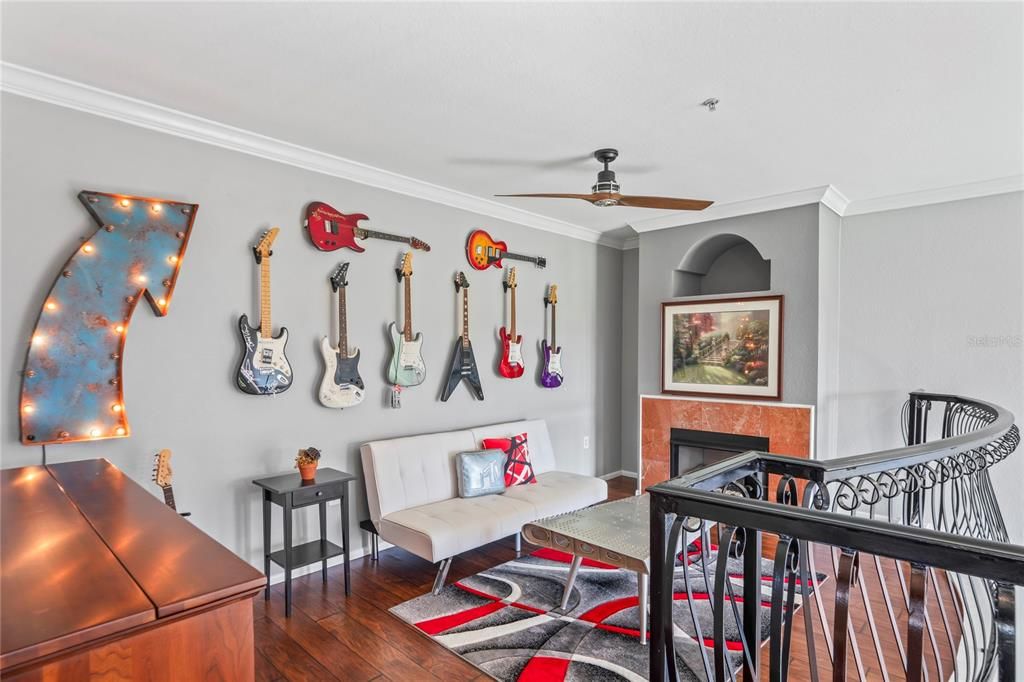 For Sale: $456,000 (2 beds, 2 baths, 1650 Square Feet)