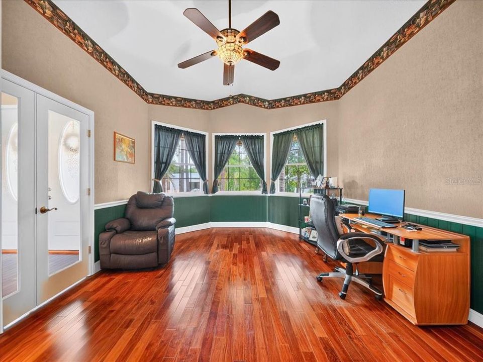 На продажу: $560,000 (4 спален, 2 ванн, 2907 Квадратных фут)