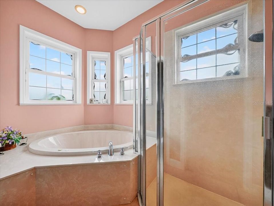 На продажу: $560,000 (4 спален, 2 ванн, 2907 Квадратных фут)