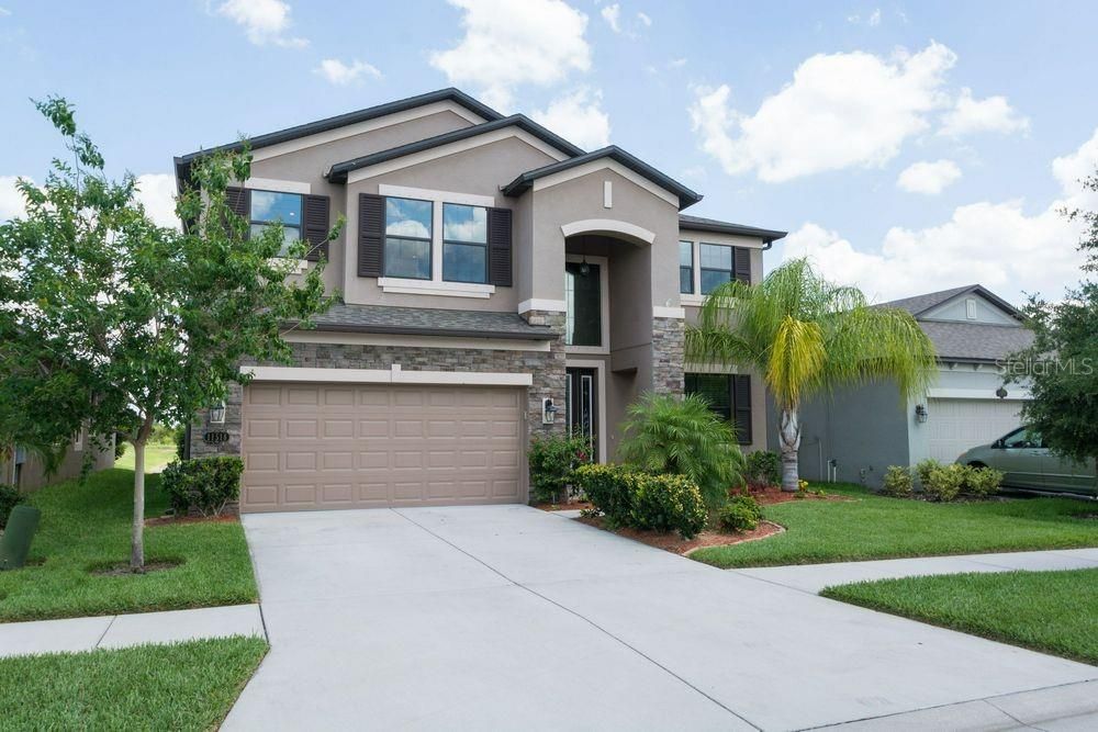 Active With Contract: $589,000 (5 beds, 3 baths, 3779 Square Feet)