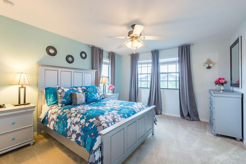 Active With Contract: $589,000 (5 beds, 3 baths, 3779 Square Feet)