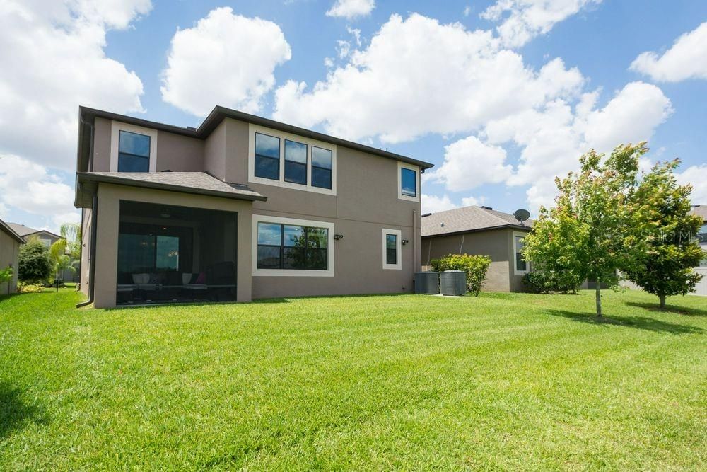 Active With Contract: $589,000 (5 beds, 3 baths, 3779 Square Feet)