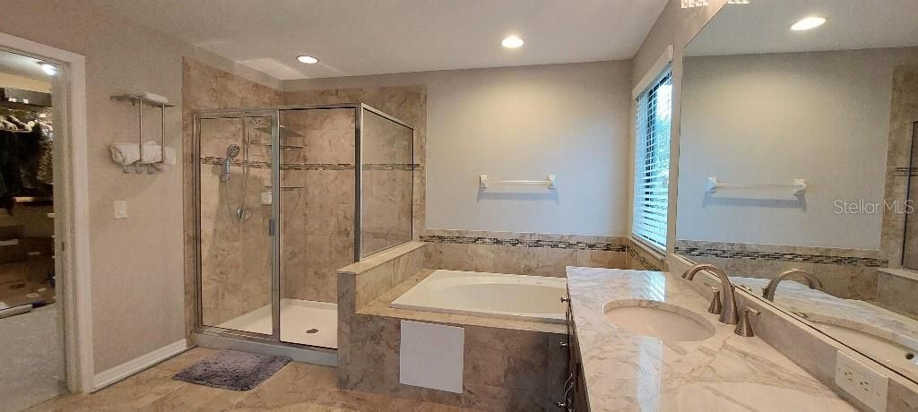 Active With Contract: $589,000 (5 beds, 3 baths, 3779 Square Feet)