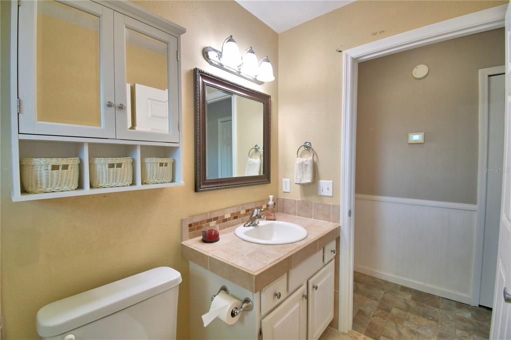 Active With Contract: $369,000 (3 beds, 2 baths, 1686 Square Feet)