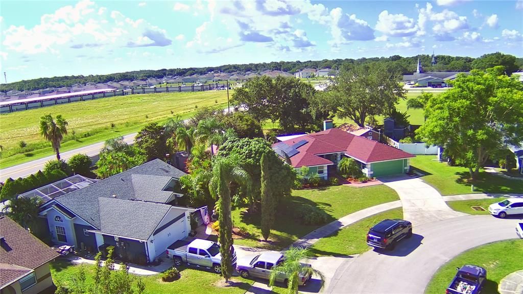 Active With Contract: $369,000 (3 beds, 2 baths, 1686 Square Feet)