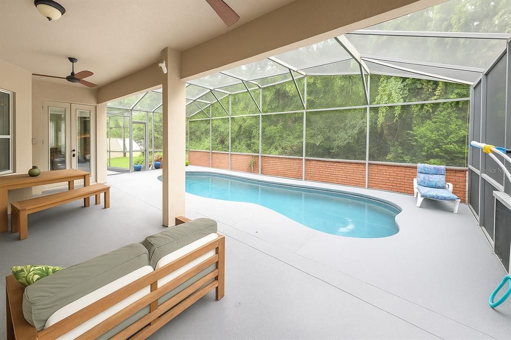 На продажу: $649,900 (4 спален, 3 ванн, 3182 Квадратных фут)