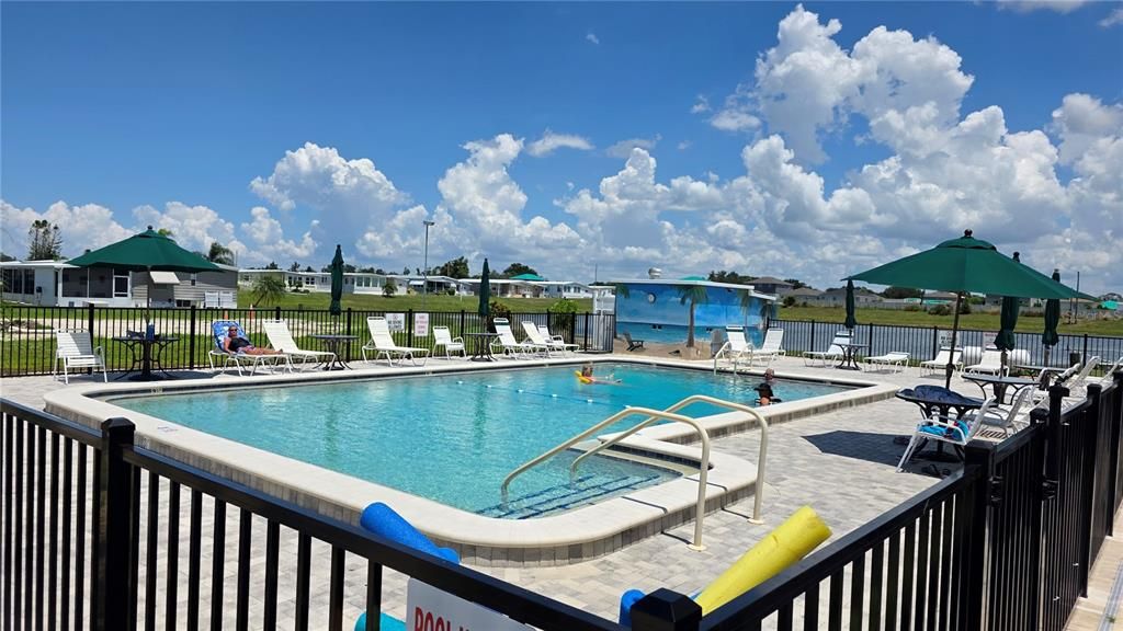 For Sale: $122,000 (3 beds, 2 baths, 1208 Square Feet)