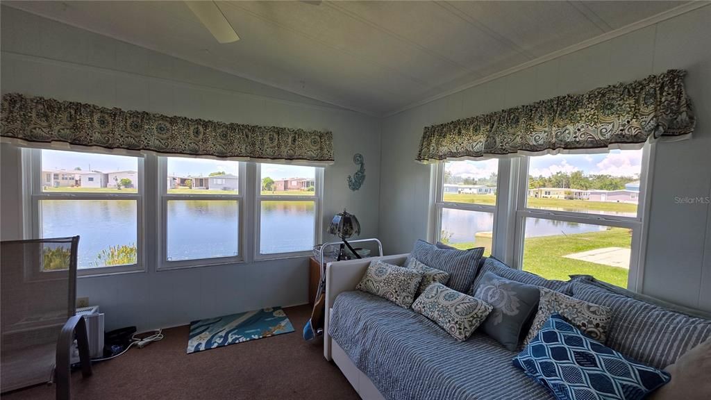 For Sale: $122,000 (3 beds, 2 baths, 1208 Square Feet)