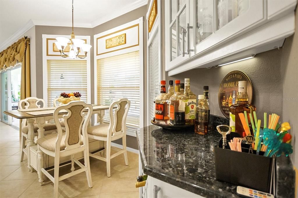 На продажу: $497,900 (3 спален, 2 ванн, 2652 Квадратных фут)