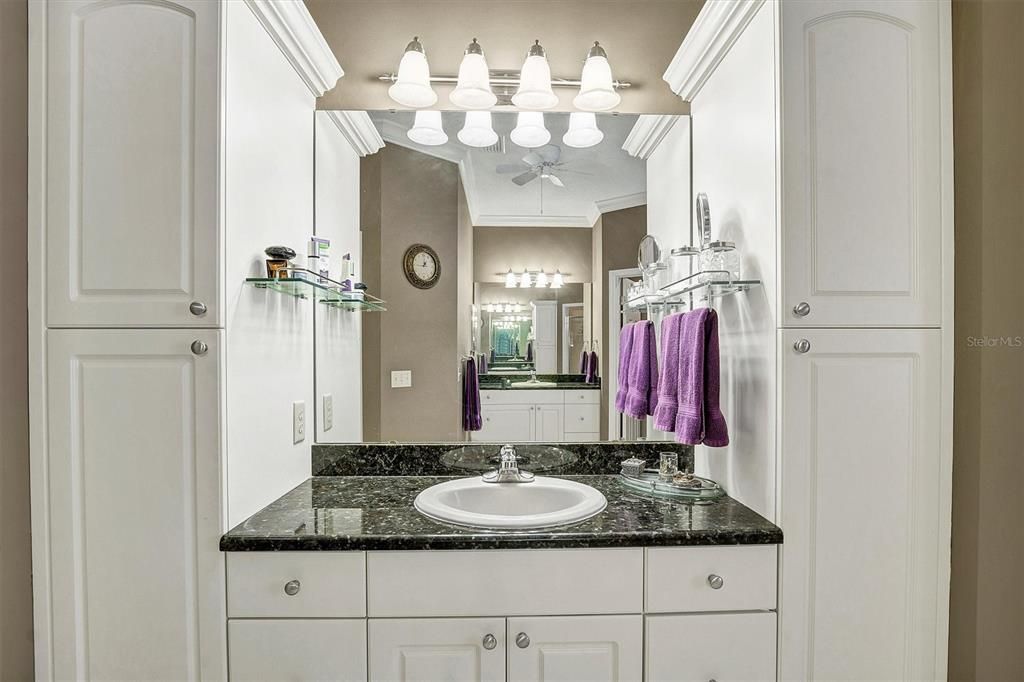 На продажу: $497,900 (3 спален, 2 ванн, 2652 Квадратных фут)