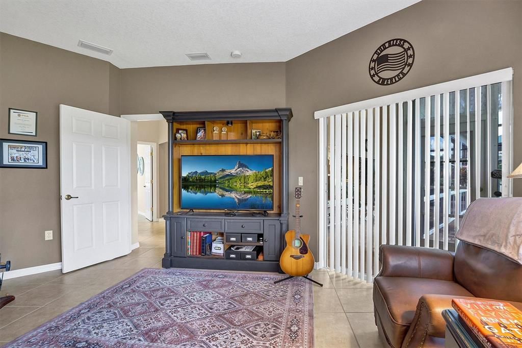 На продажу: $497,900 (3 спален, 2 ванн, 2652 Квадратных фут)