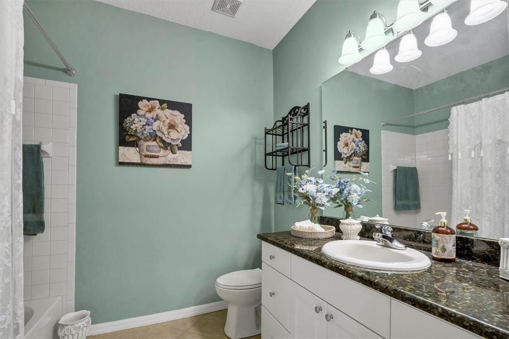 На продажу: $497,900 (3 спален, 2 ванн, 2652 Квадратных фут)