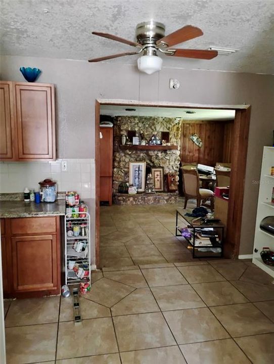 Active With Contract: $235,000 (4 beds, 2 baths, 1881 Square Feet)