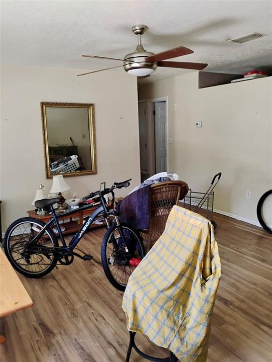 Active With Contract: $235,000 (4 beds, 2 baths, 1881 Square Feet)