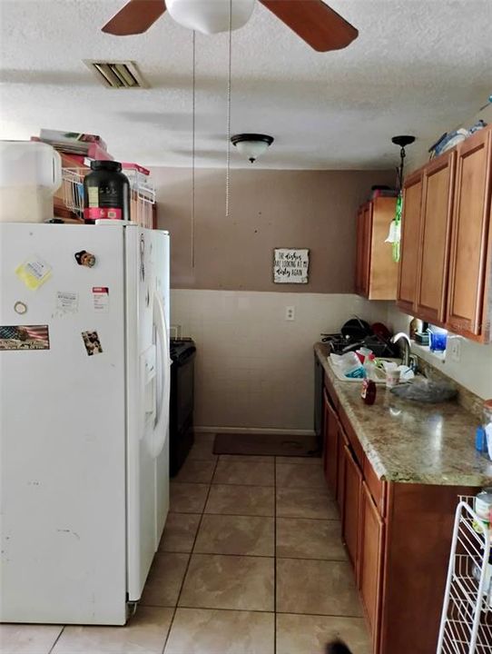 Active With Contract: $235,000 (4 beds, 2 baths, 1881 Square Feet)