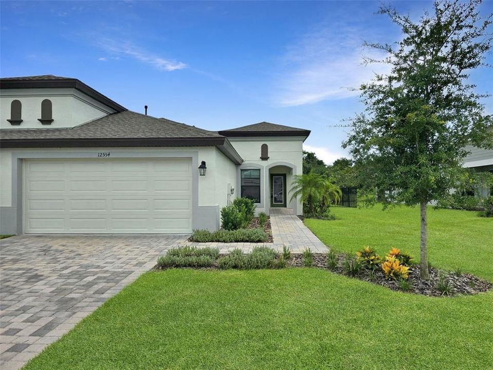 Recently Rented: $2,399 (3 beds, 2 baths, 1518 Square Feet)