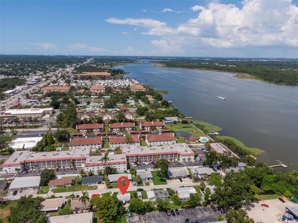 Active With Contract: $239,000 (2 beds, 1 baths, 768 Square Feet)