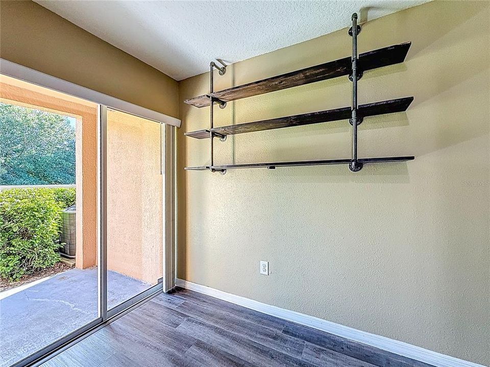 出租: $2,100 (3 贝兹, 2 浴室, 1501 平方英尺)