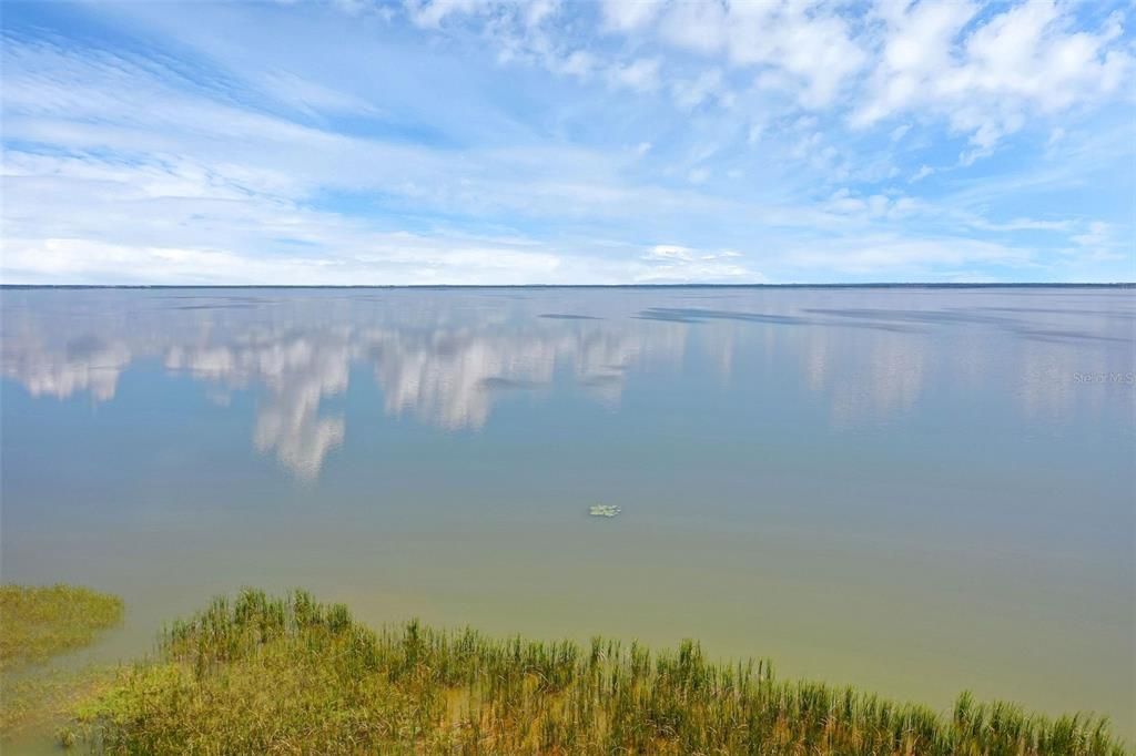 На продажу: $199,500 (3 спален, 2 ванн, 1984 Квадратных фут)