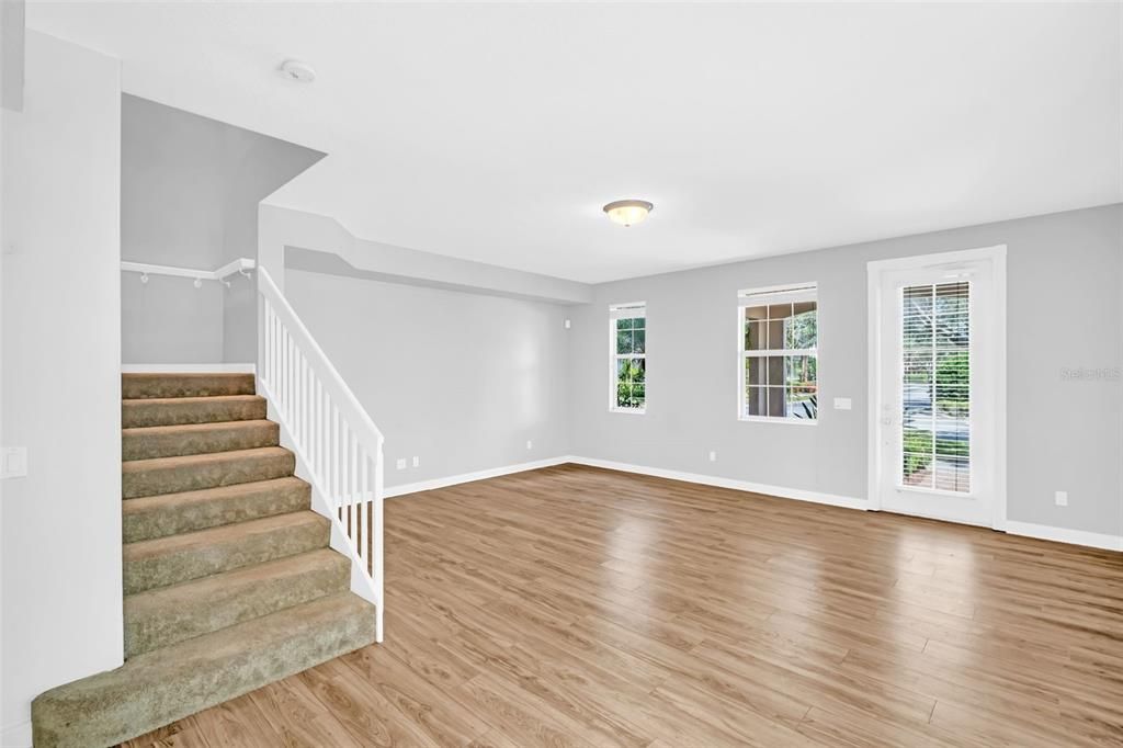 待售: $365,000 (3 贝兹, 2 浴室, 1673 平方英尺)