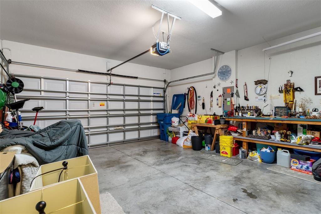 На продажу: $329,900 (3 спален, 2 ванн, 1978 Квадратных фут)