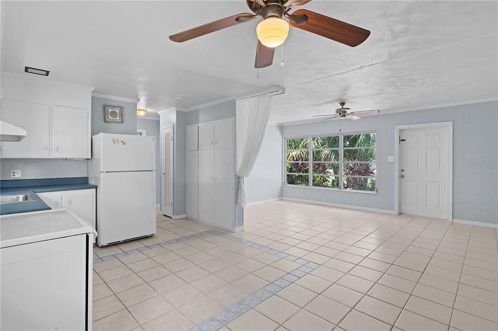 En Venta: $169,900 (2 camas, 1 baños, 844 Pies cuadrados)