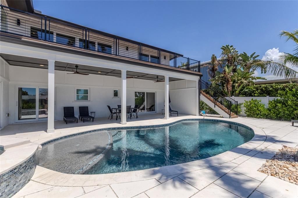 На продажу: $3,230,000 (6 спален, 4 ванн, 3748 Квадратных фут)