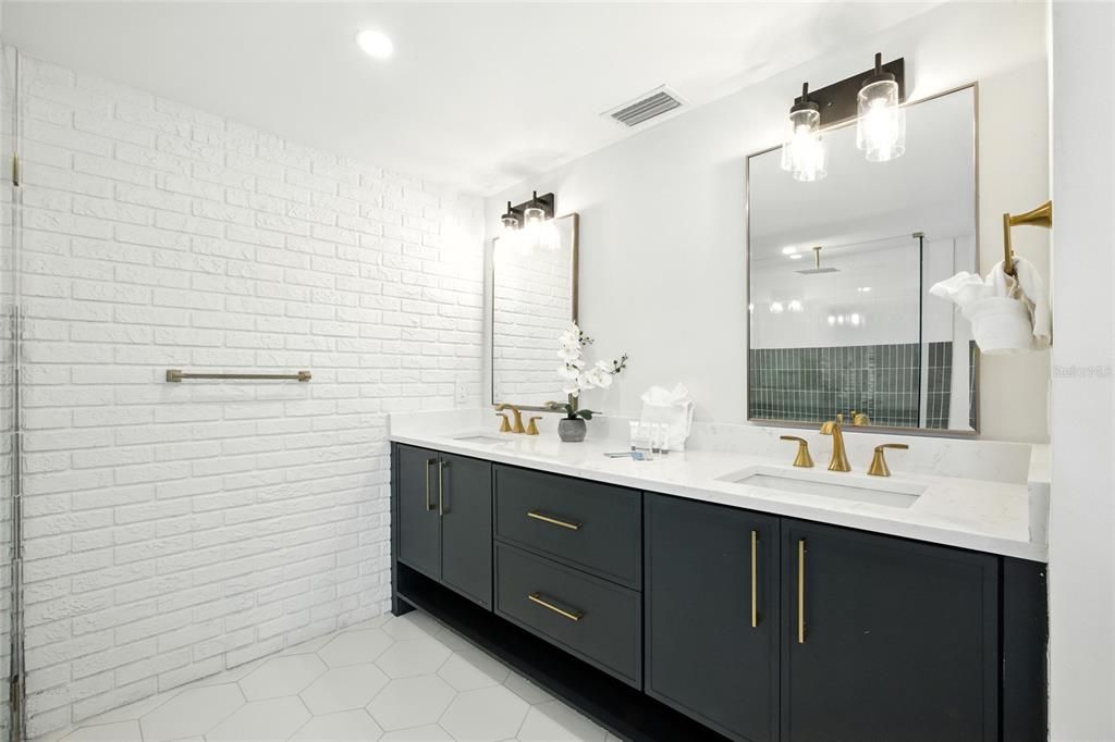 На продажу: $3,230,000 (6 спален, 4 ванн, 3748 Квадратных фут)