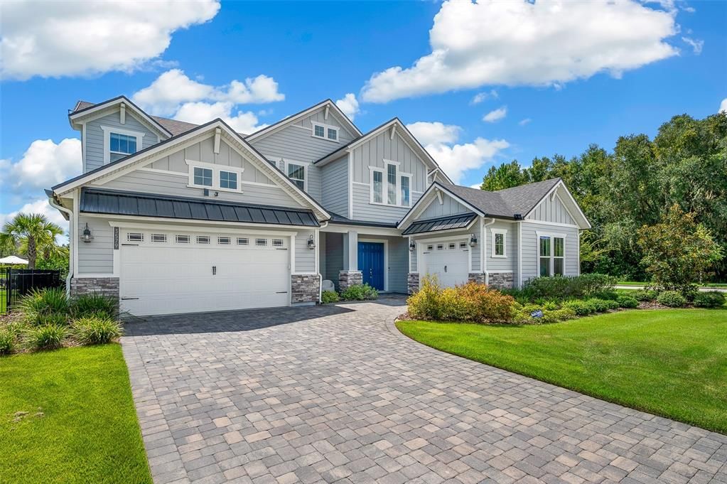 For Sale: $1,050,000 (6 beds, 3 baths, 3916 Square Feet)