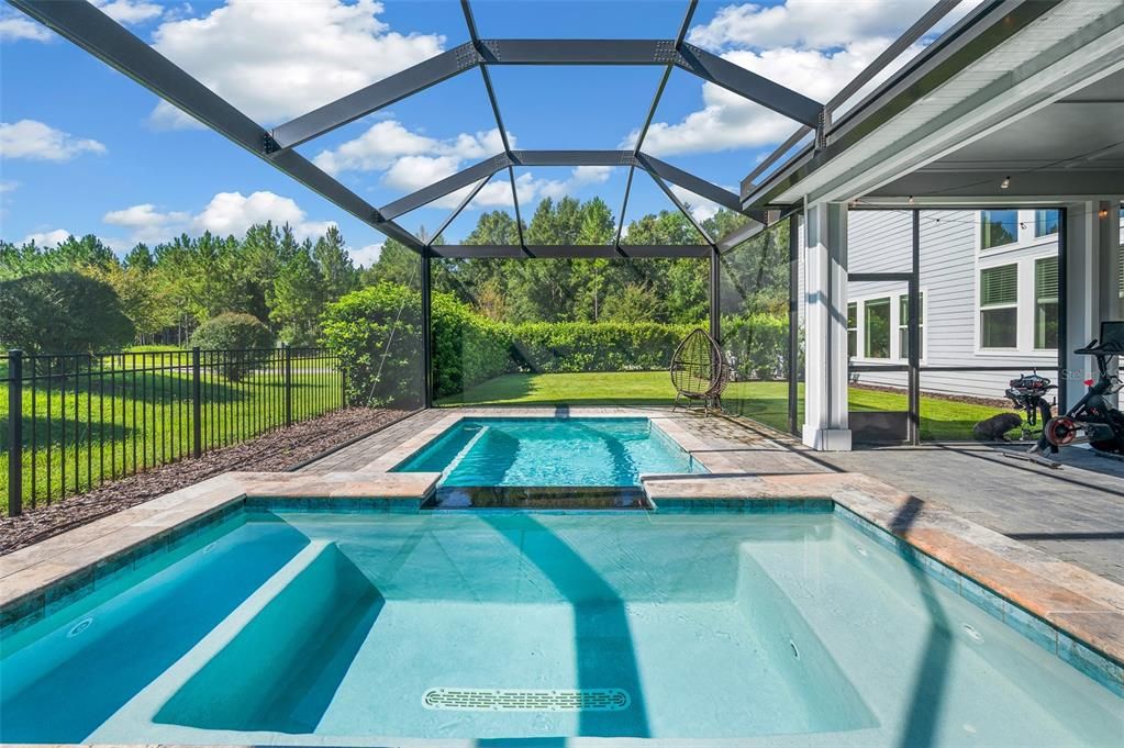 For Sale: $1,050,000 (6 beds, 3 baths, 3916 Square Feet)