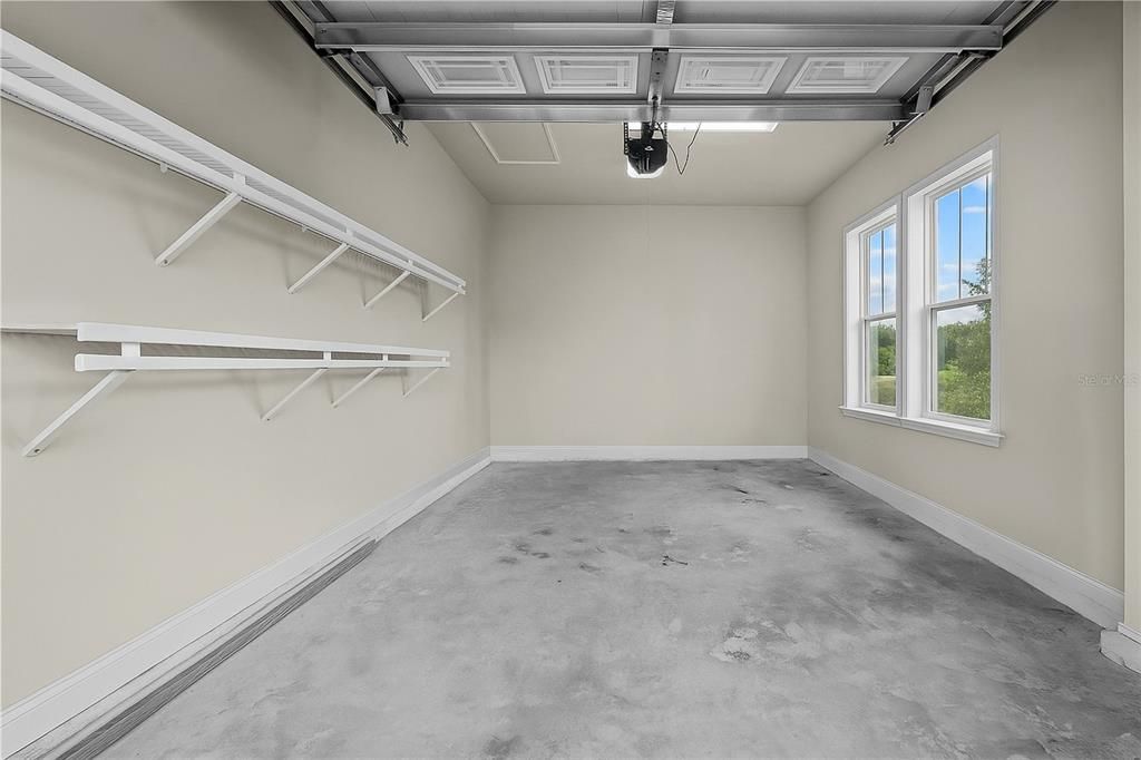 For Sale: $1,050,000 (6 beds, 3 baths, 3916 Square Feet)