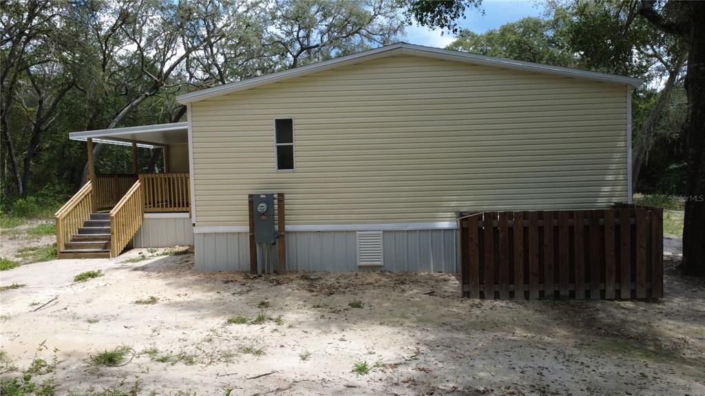 En Venta: $215,000 (3 camas, 2 baños, 1782 Pies cuadrados)