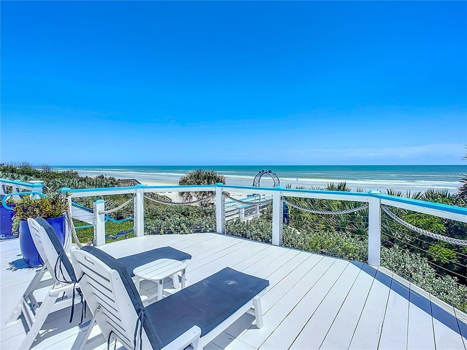 合同活跃: $7,490,000 (12 贝兹, 12 浴室, 6612 平方英尺)