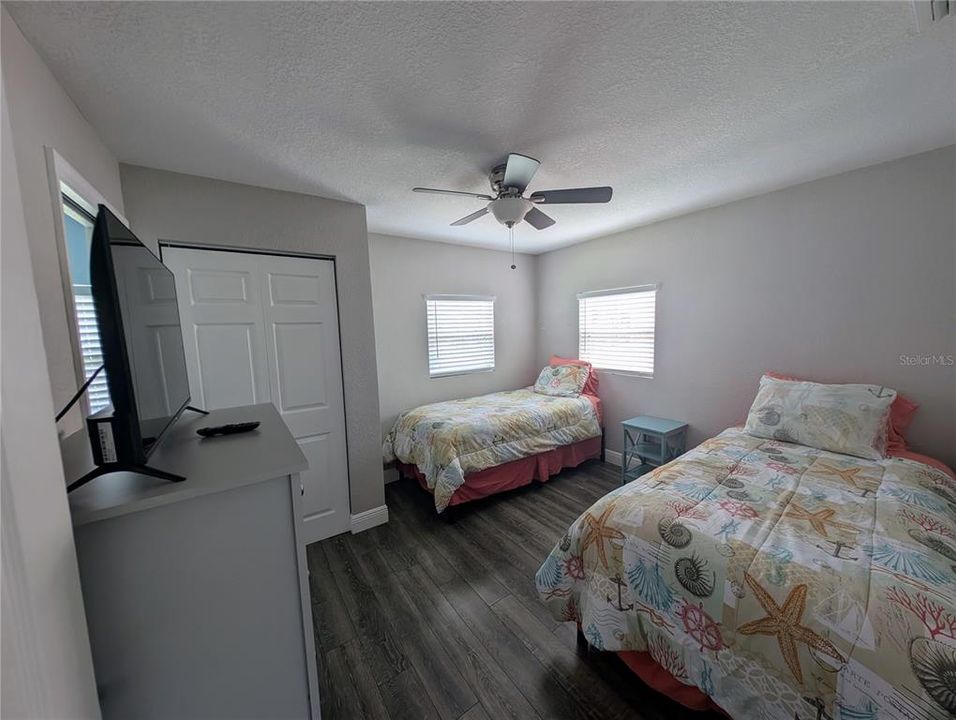 For Sale: $365,000 (2 beds, 2 baths, 768 Square Feet)