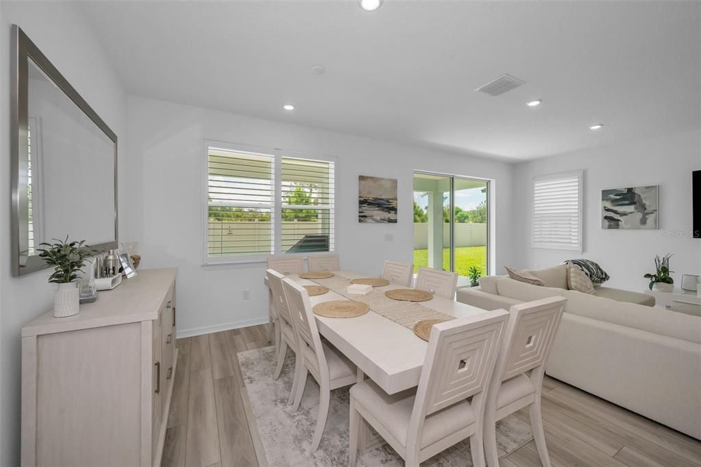 Active With Contract: $549,000 (3 beds, 3 baths, 2259 Square Feet)