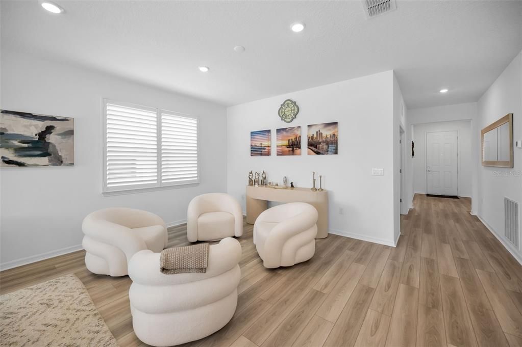 Active With Contract: $549,000 (3 beds, 3 baths, 2259 Square Feet)