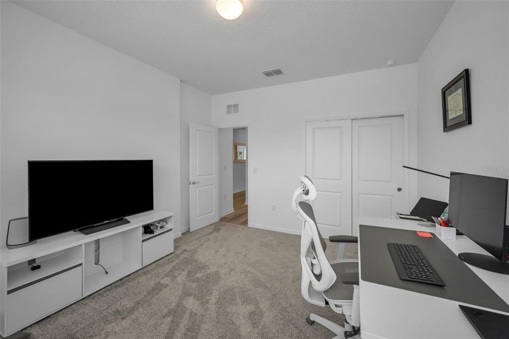 Active With Contract: $549,000 (3 beds, 3 baths, 2259 Square Feet)