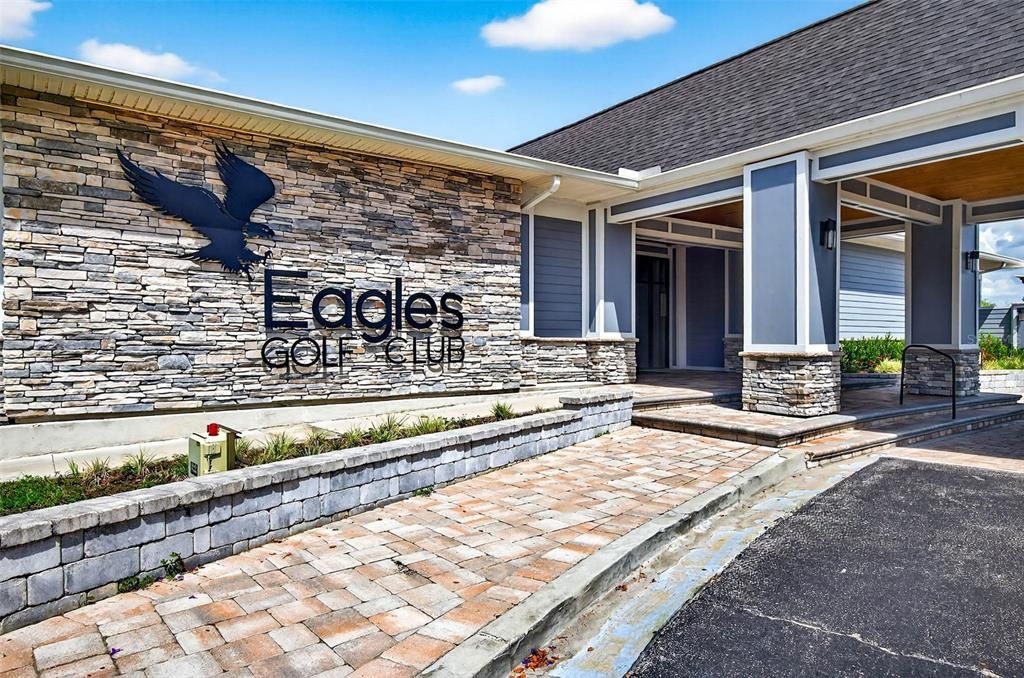 For Sale: $569,000 (4 beds, 3 baths, 2136 Square Feet)