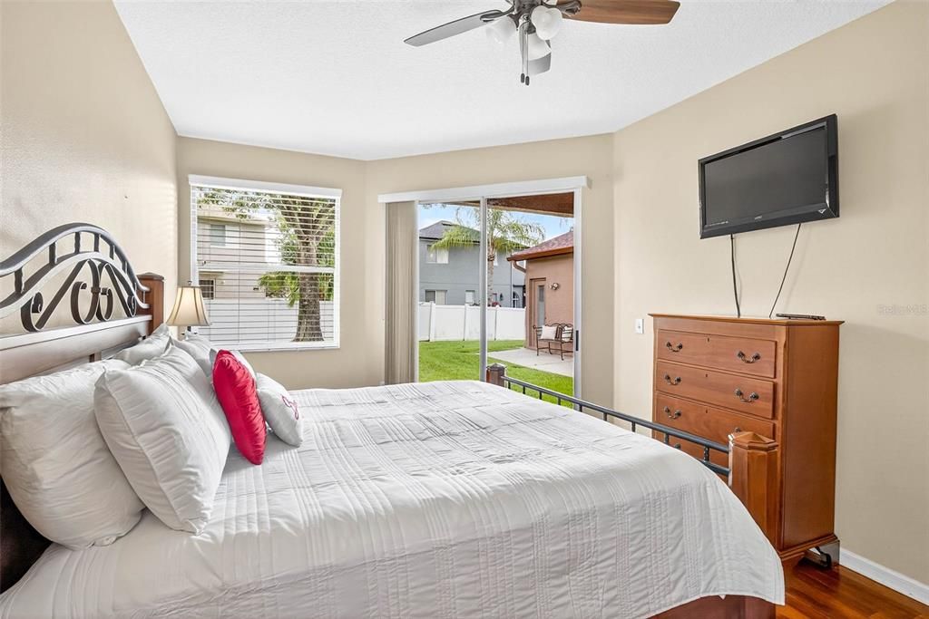 For Sale: $569,000 (4 beds, 3 baths, 2136 Square Feet)