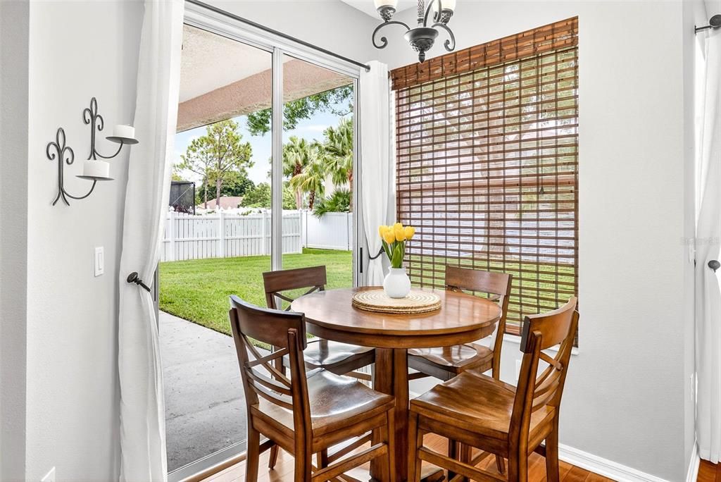 For Sale: $569,000 (4 beds, 3 baths, 2136 Square Feet)