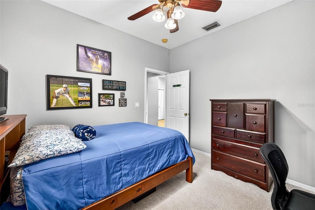 For Sale: $569,000 (4 beds, 3 baths, 2136 Square Feet)