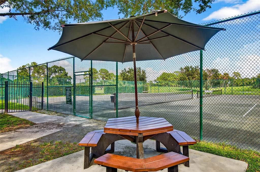 For Sale: $569,000 (4 beds, 3 baths, 2136 Square Feet)