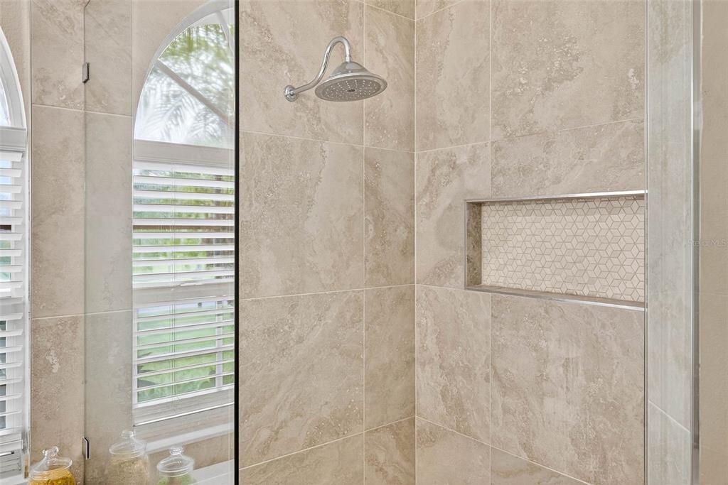 For Sale: $569,000 (4 beds, 3 baths, 2136 Square Feet)