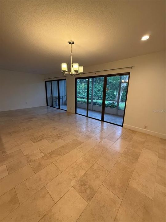 Active With Contract: $199,900 (3 beds, 2 baths, 1187 Square Feet)